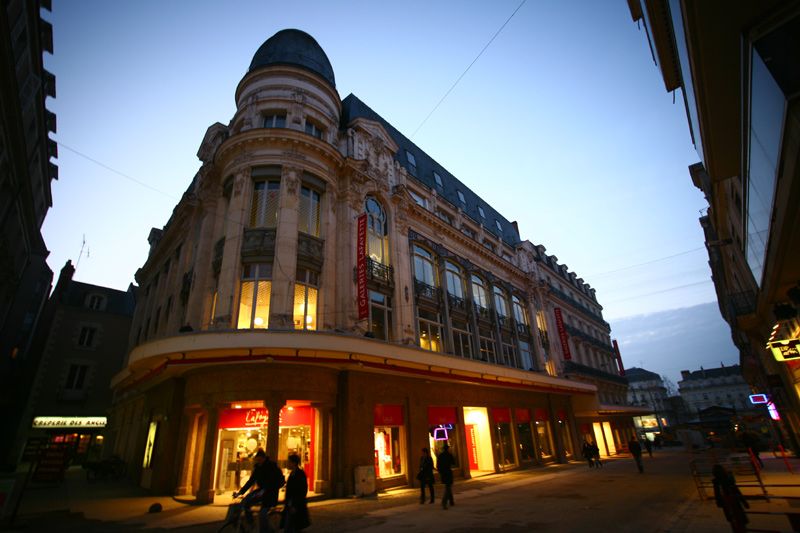 Faire les magasins à Angers